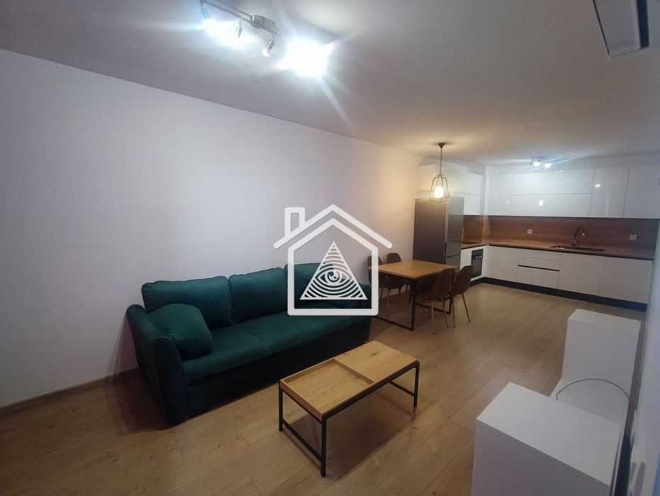 Дава се под наем Двустаен апартамент в Пловдив, Тракия - 62 кв.м за 440 € - Снимка #2