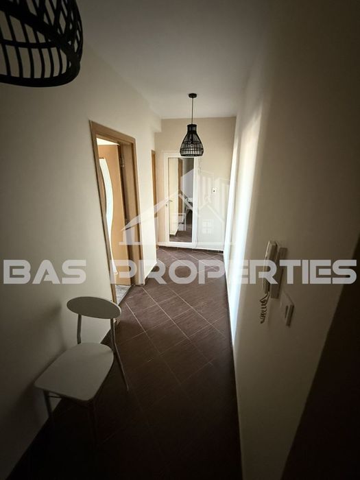 Дава се под наем Тристаен апартамент в София, Люлин 8 - 72 кв.м за 500 € - Снимка #2