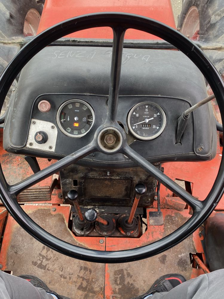 Tractor Renault 4x4 130 cai motor in 6 mwm de fendt