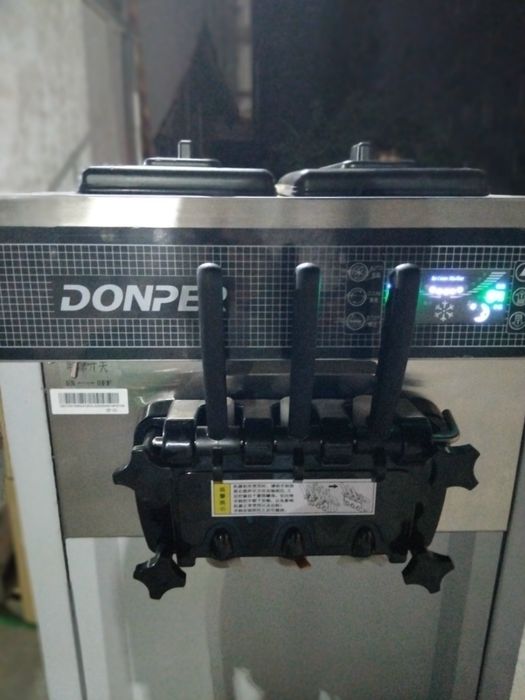 Marojni muzqaymoq frezer 2200 w