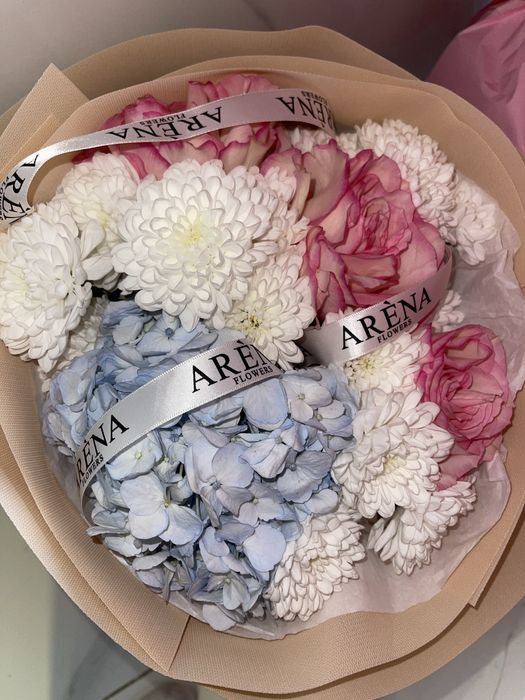 Очаровательный мини-букет — готов к подарку