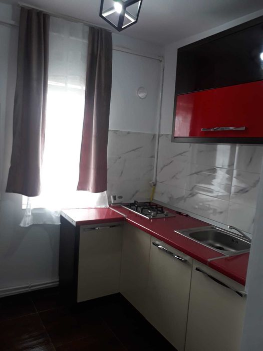 garsoniera centrala et 4,str gen dragalina