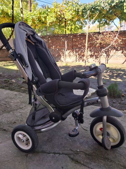 Продавам триколка