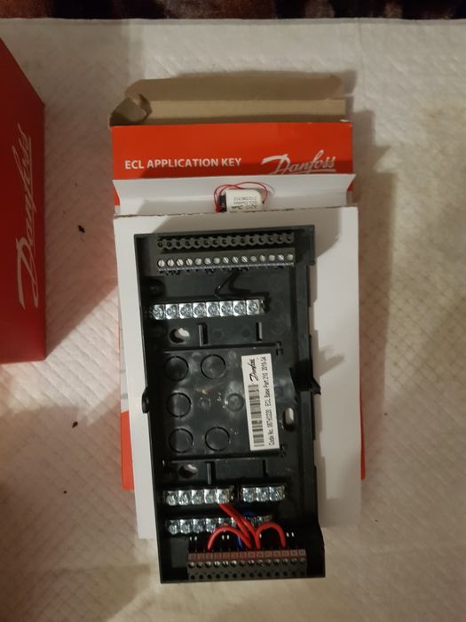 Automatizare Danfoss ECL CONFORT 210 /KEY A217/PRESOSTAT 017B0062/38