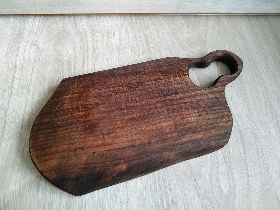 Дъска за сервиране или рязане на мезета