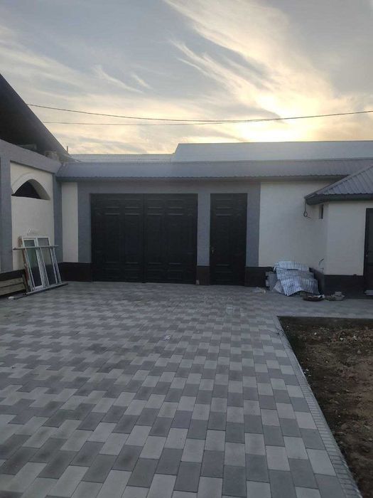 Яшнабодда элита маҳалладаги янги евро ховли