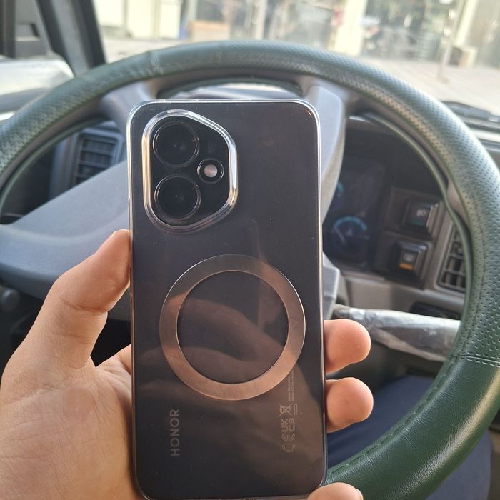 Honor 400 новый, срочно