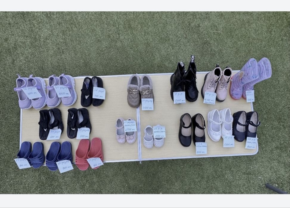 Сапоги туфли шлепки обувь для девочки