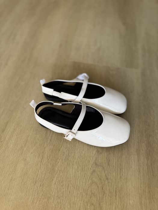 Vand balerini/sandale marime 29 noi