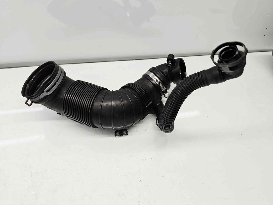 Tub admisie aer  Volkswagen Scirocco (137) [Fabr 2008-2017] 3C0129654