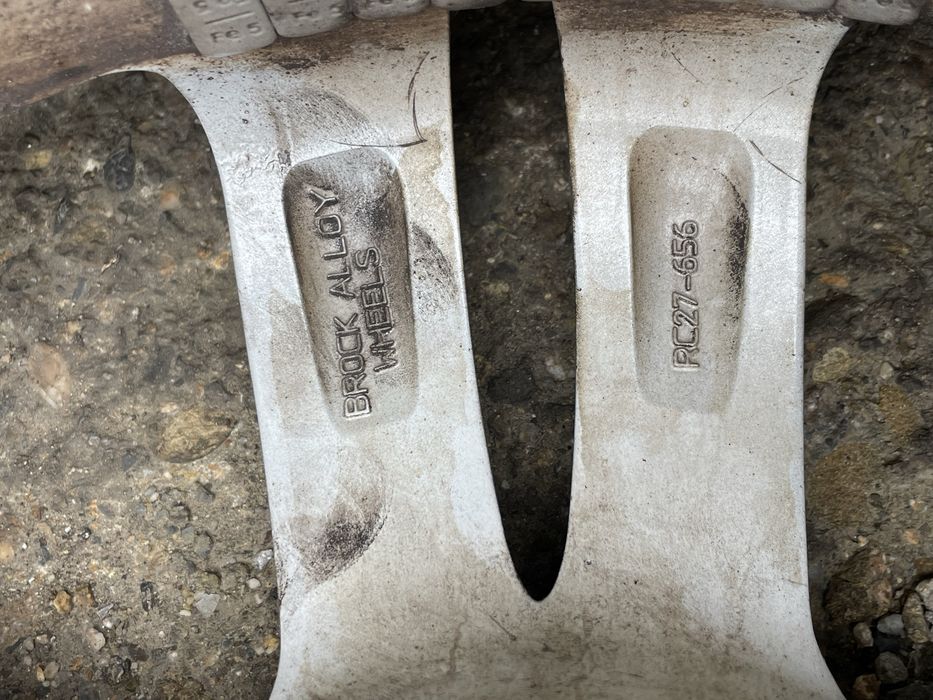 3 броя джанти Toyota 16 Brock