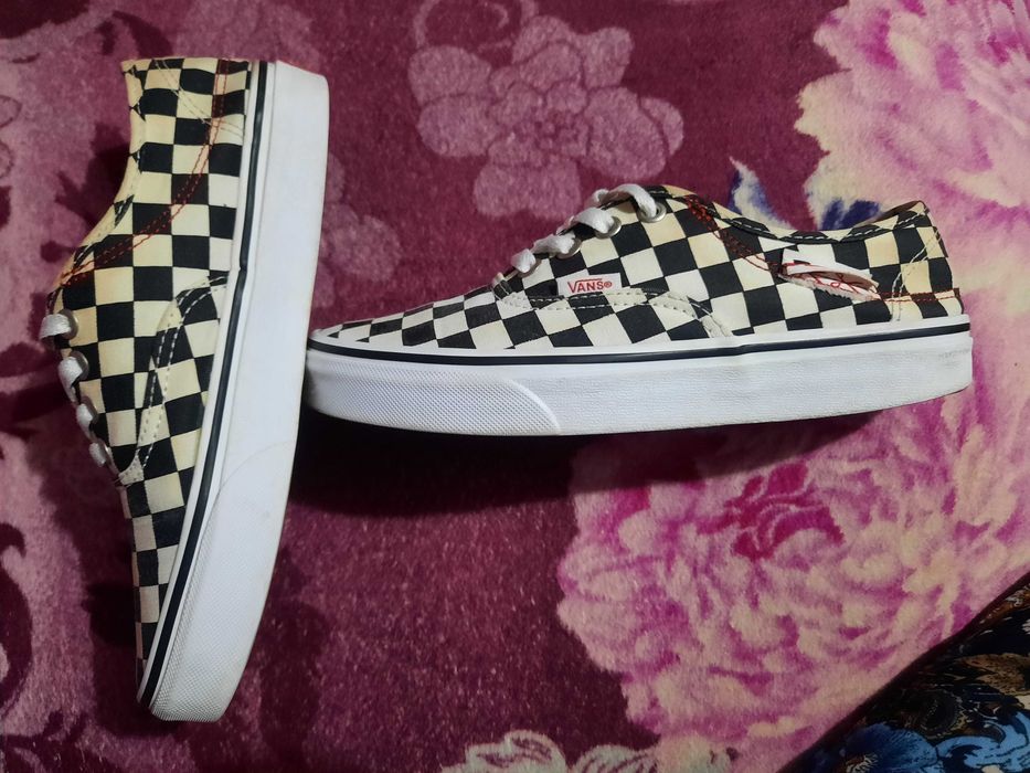 Tenisi Vans nr 36.5 23cm transport gratuit