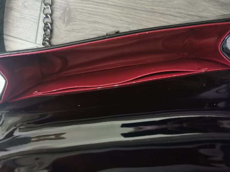 Чанта черна чанта