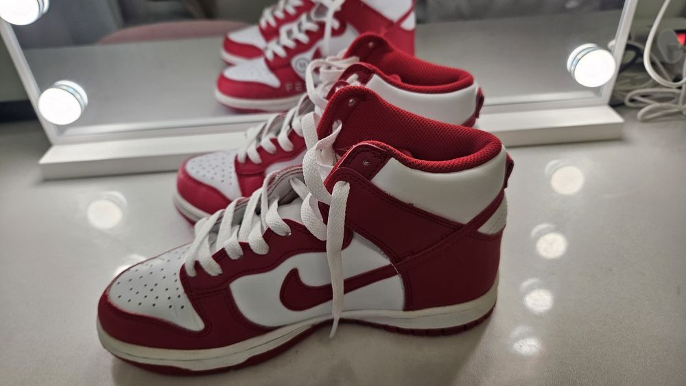 Adidași Jordan rosu/alb