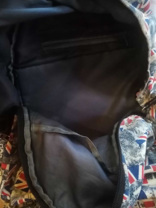 Продавам детски раници