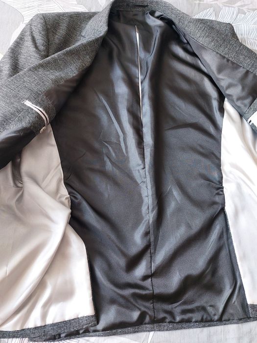 продам мужской пиджак костюм