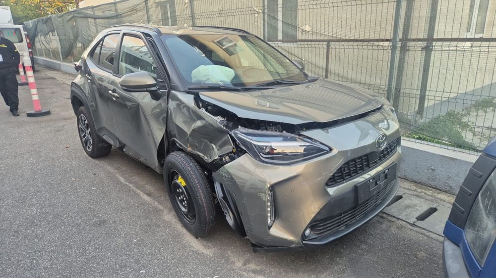 Toyota Yaris Cross 1.5 Hybrid 2025 avariat