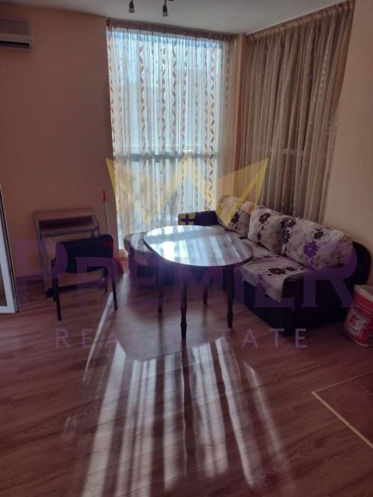 Дава се под наем Двустаен апартамент в Варна, Възраждане 1 - 60 кв.м за 400 € - Снимка #1