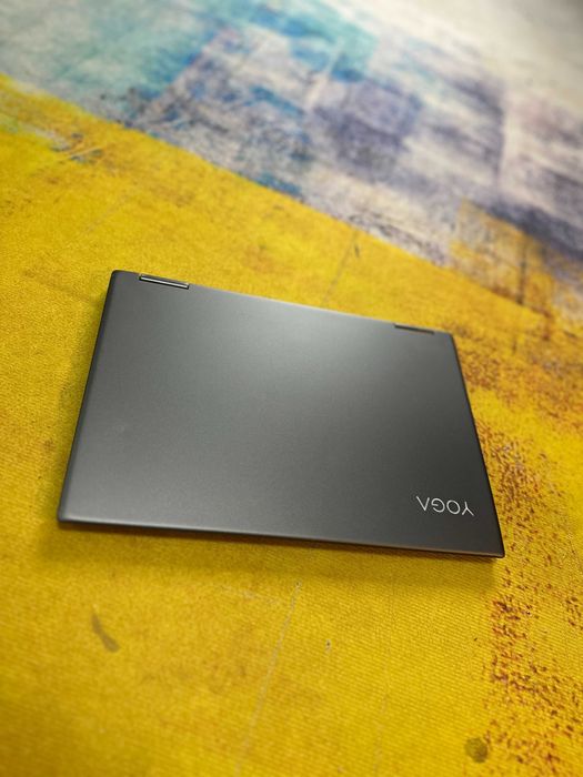 Cadou- laptop - tableta  Lenovo Yoga 720 13ikb, i5 gen 8, 8gb, ssd,