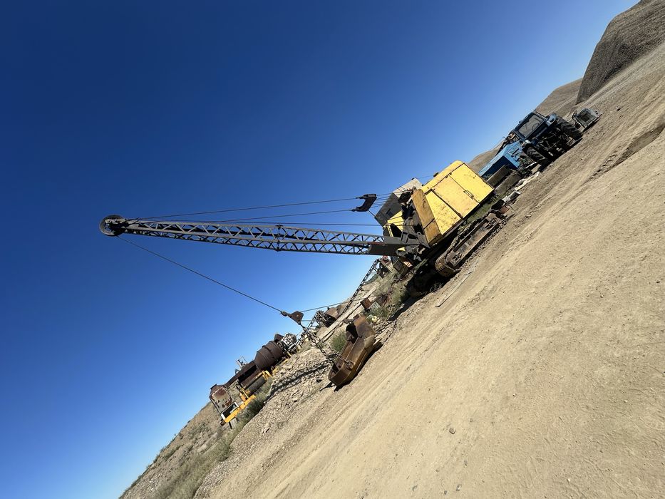 Продам экскаватор драглайн (ЭО 4111)