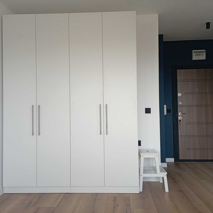 Дава се под наем Едностаен апартамент в Бургас, Център - 38 кв.м за 350 € - Снимка #4