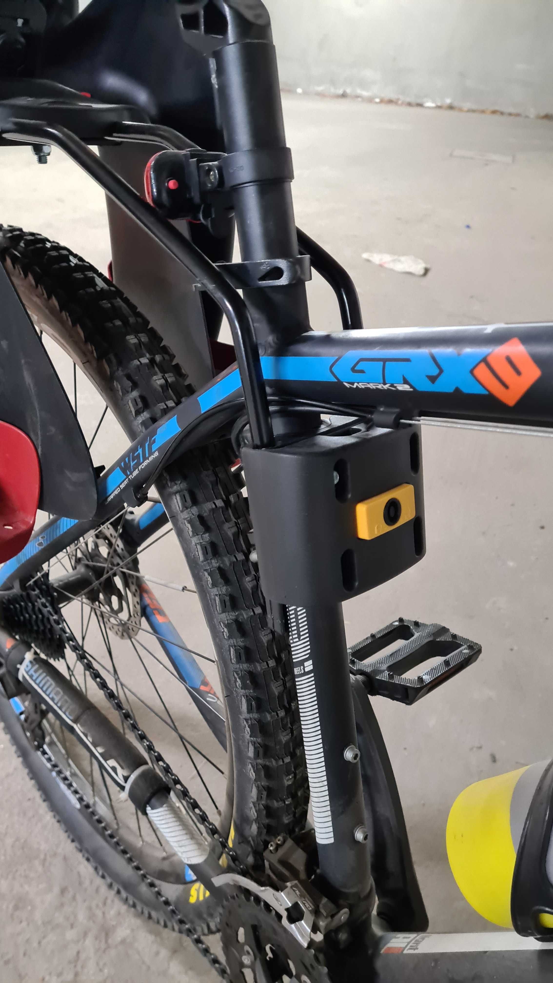 BELLELI TIGER standard B-FIX бял - столче за велосипед