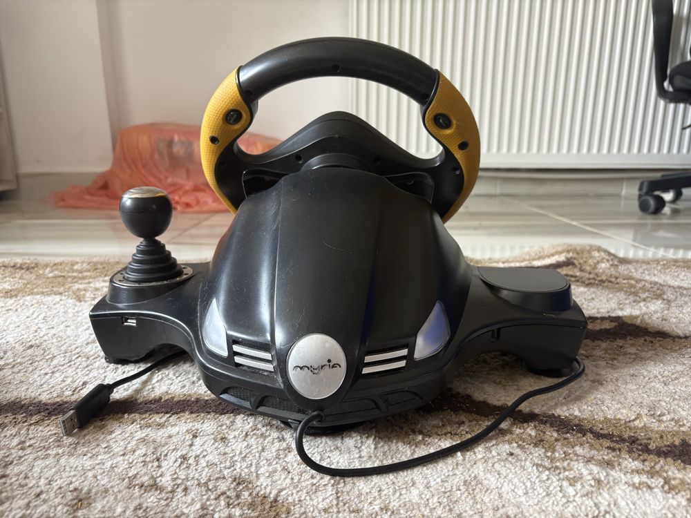 Volan gaming MYRIA MG7400 PS3/PS4/PC/XBOX ONE cu schimbator si pedale