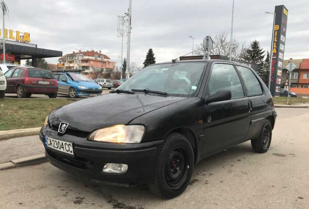Продавам Пежо 106 1.1 60