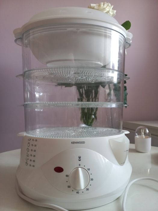 Продам почти новую пароварку Кенвуд