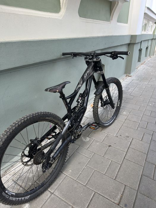 Vând YT Tues AL downhill