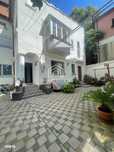 Apartament in Vila cu curte - Delea Noua
