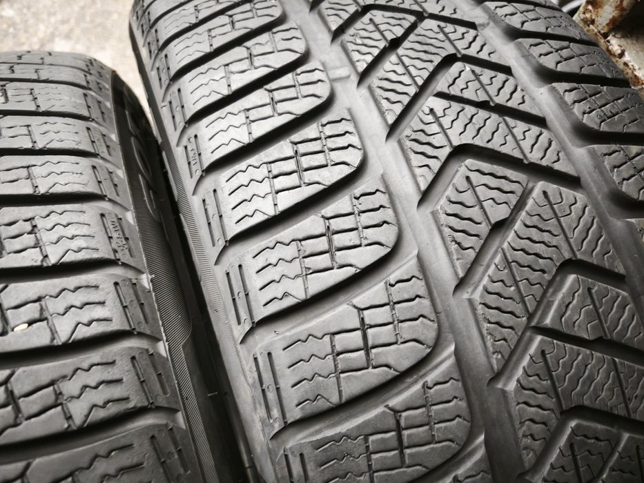245/45/19" 4бр Pirelli sotozero3 winter, dot2022,6-7mm