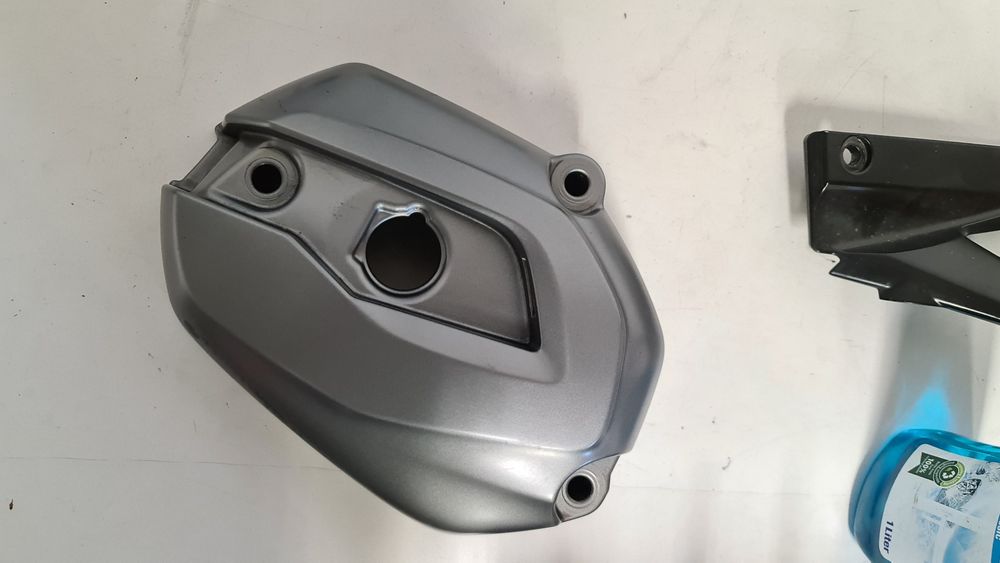 Capac motor nou chiuloasa   Dreapta Bmw R1200GS K50  R1200R  stanga