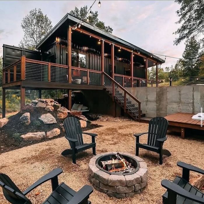 Контейнер офис и дом отдыха.