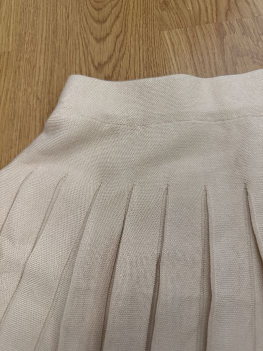 Плисирана пола плетиво