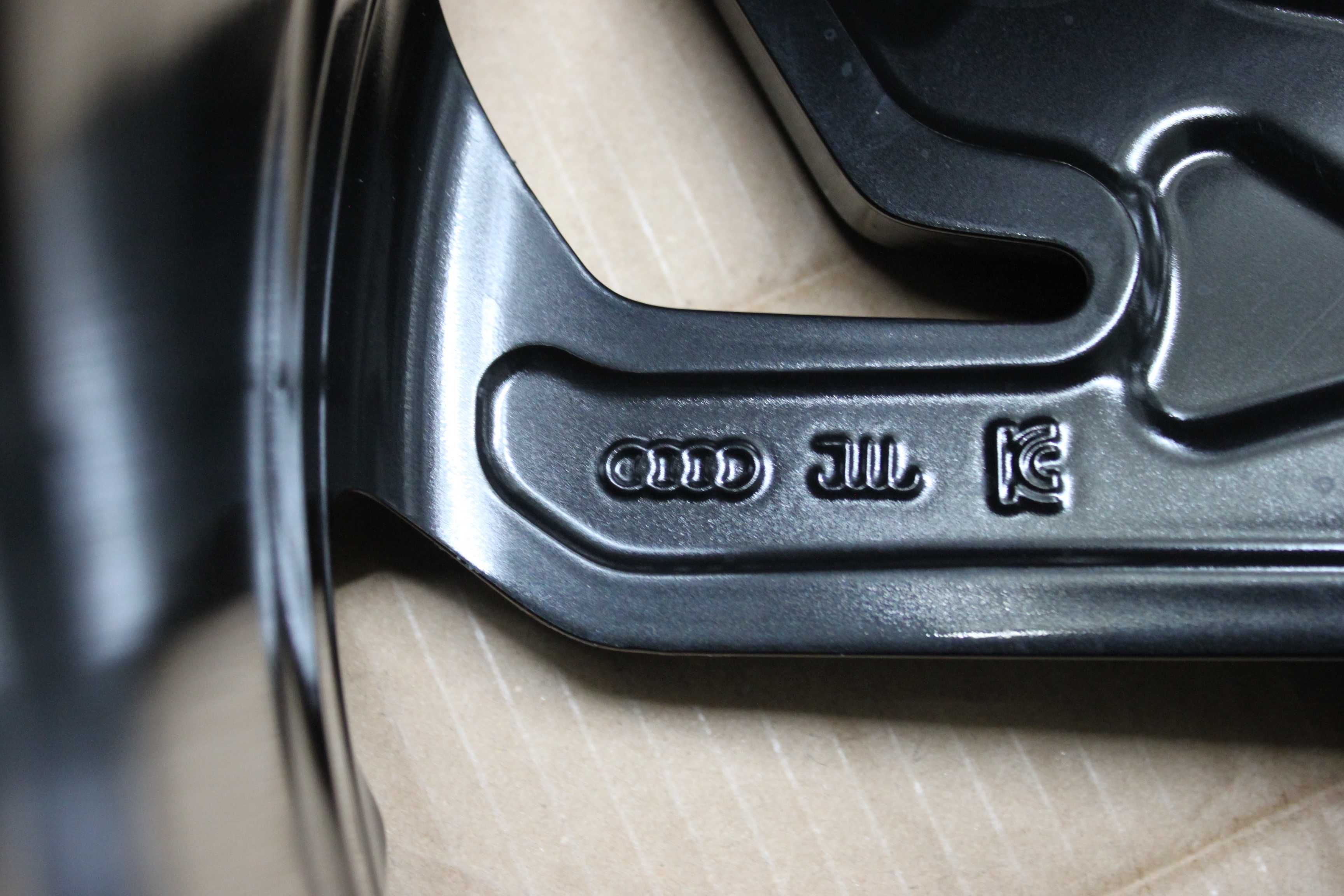 Джанта 21" Audi E-Tron
