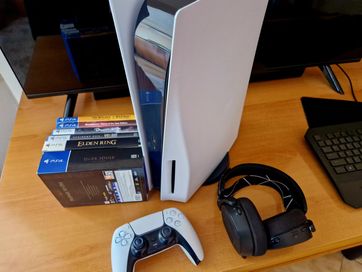 Playstation 5 + слушалки и игри