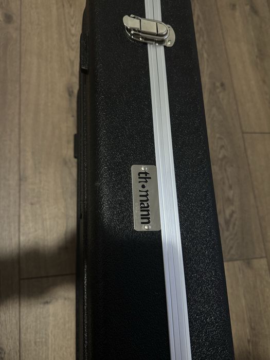 Chitara bass Yamaha TRBX 305 + hard case