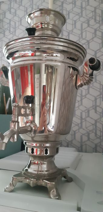 Продам советский электрический самовар 1960 годов выпуска за 25000 т.
