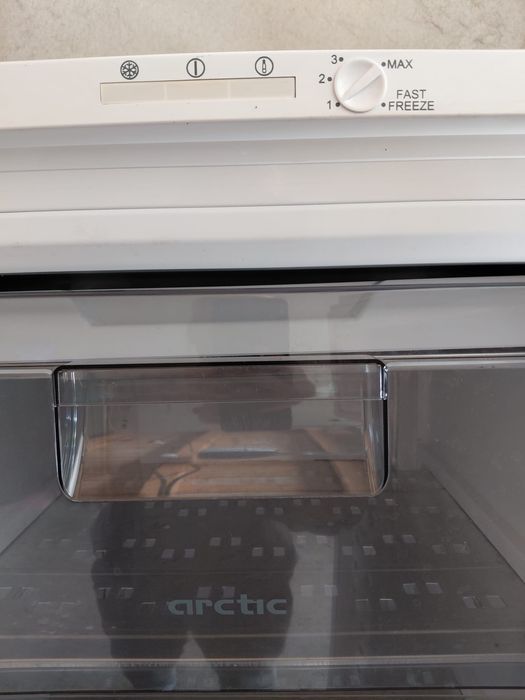 Congelator Arctic, 6 sertare, clasa energetică A, Fast Freeze XL Zone