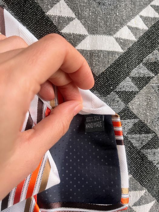 Set butoni + cravata si batista matase