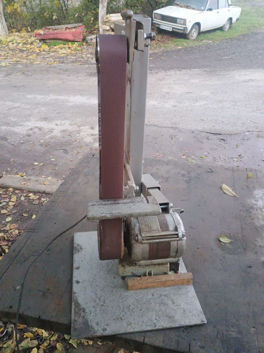 Лентов шлайф. Гриндер