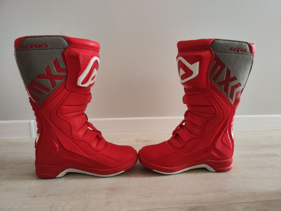 Кросови ботуши X-Team номер 45