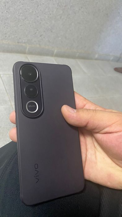 Vivo 50 lite 5G в отличном состоянии, состояние нового теоефона