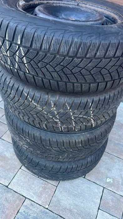4 roti de iarna 215 65 16 pt. Dacia Duster