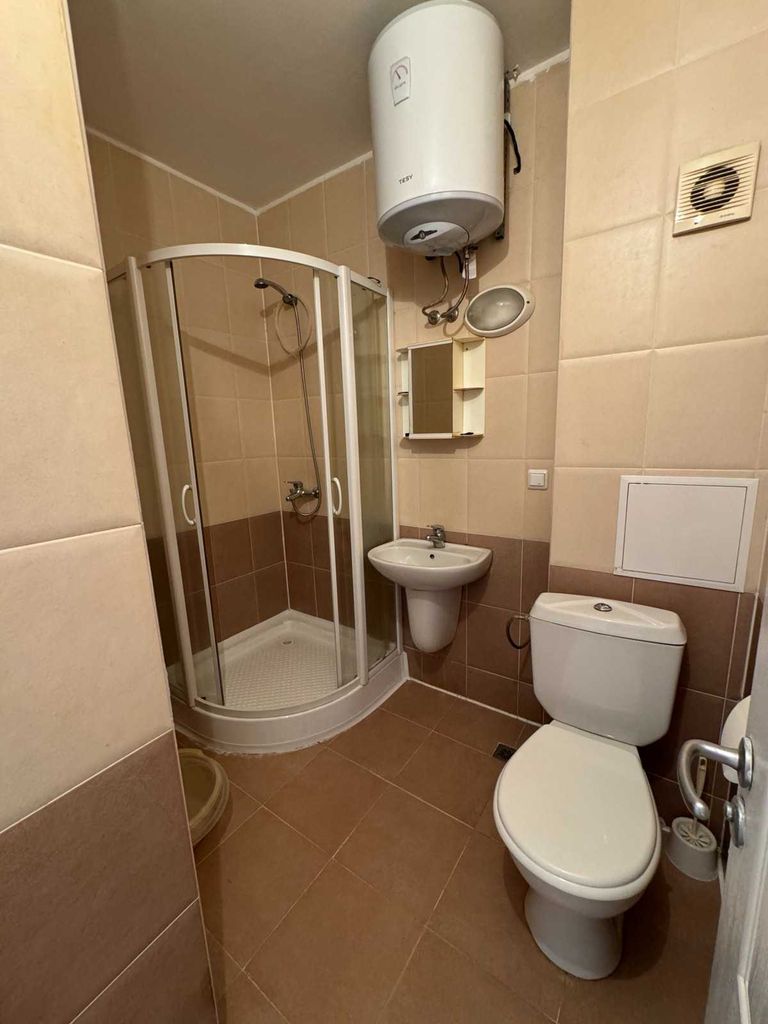 Продава се Двустаен апартамент в Димитровград - 89 кв.м за 1068 €/кв.м - Снимка #8