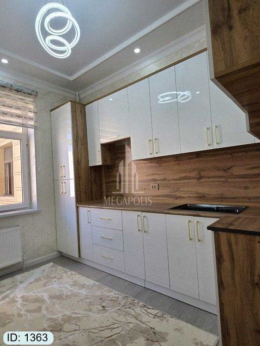 SOTILADI №1363 Eski sumda 2xona 3xona qilingan arzon uyimiz sotuvda