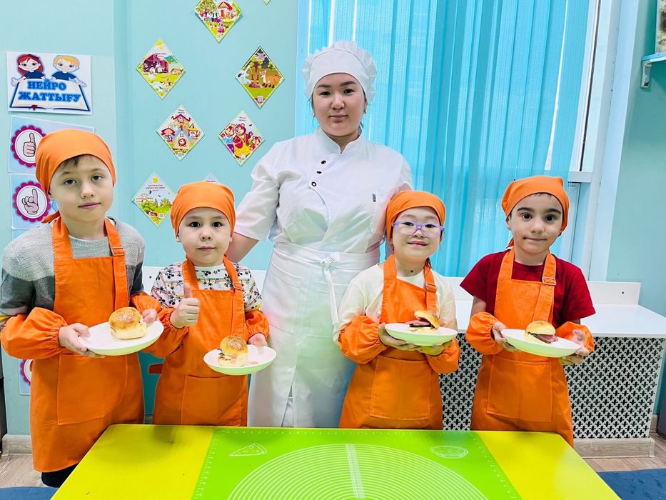 Продам  детскую шапочку