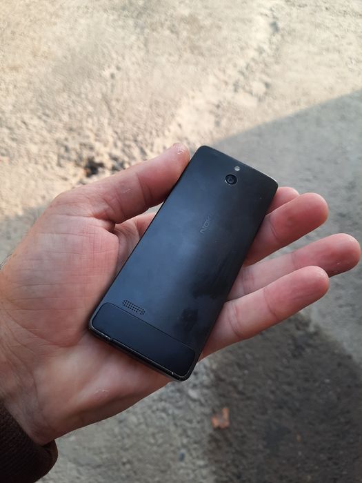 Nokia 515 sotladi