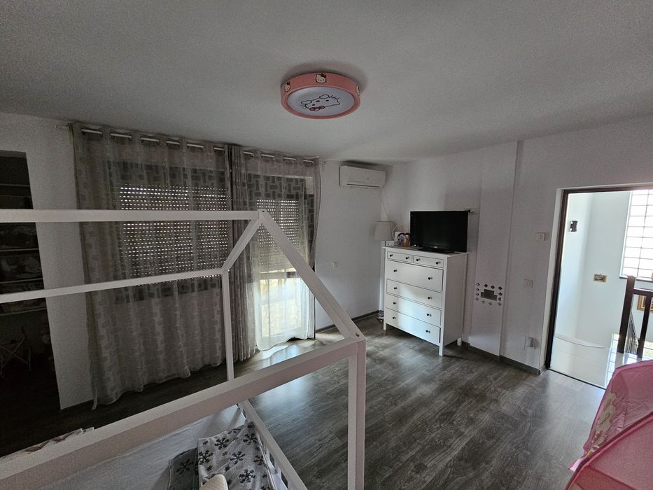 Direct Proprietar ,Vlila 2015,5 camere,teren 425mp,toate utilitatile